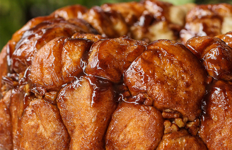 Slow-Cooker Turtle Monkey Bread