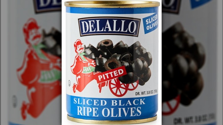 DeLallo sliced black ripe olives