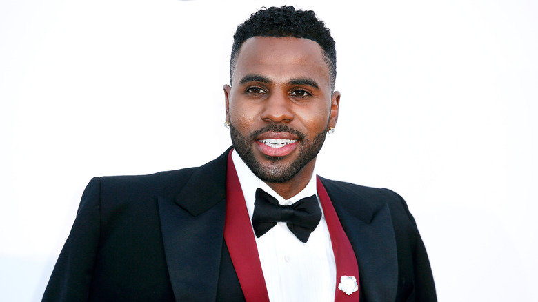 Jason Derulo tuxedo