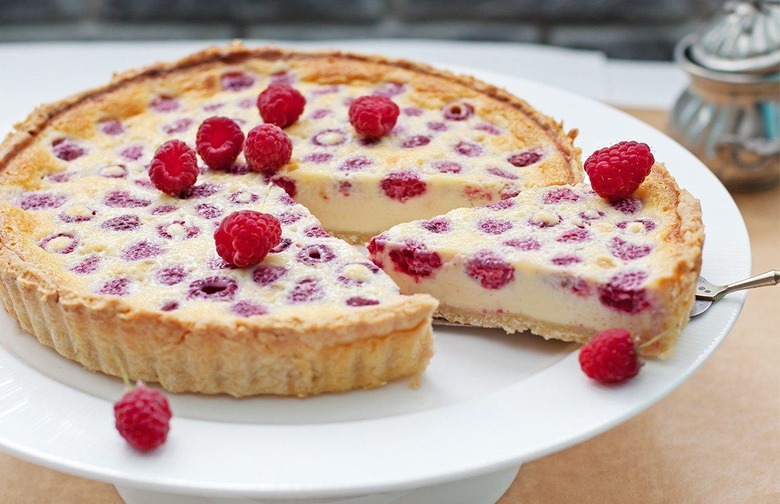 4-Ingredient Ice Cream Pie With Peanut Butter Krispies Crust