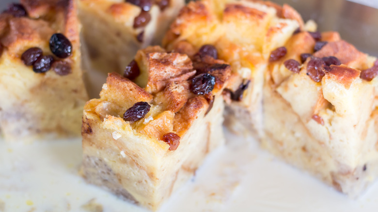 Bread pudding with dried fruit