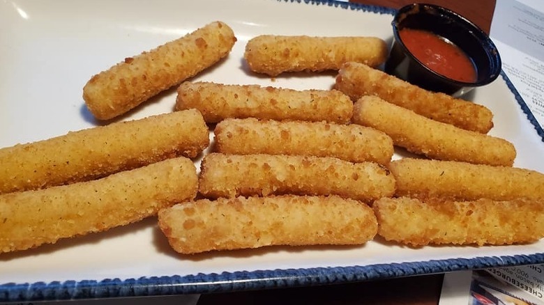 Red Lobster Mozzarella Cheesesticks