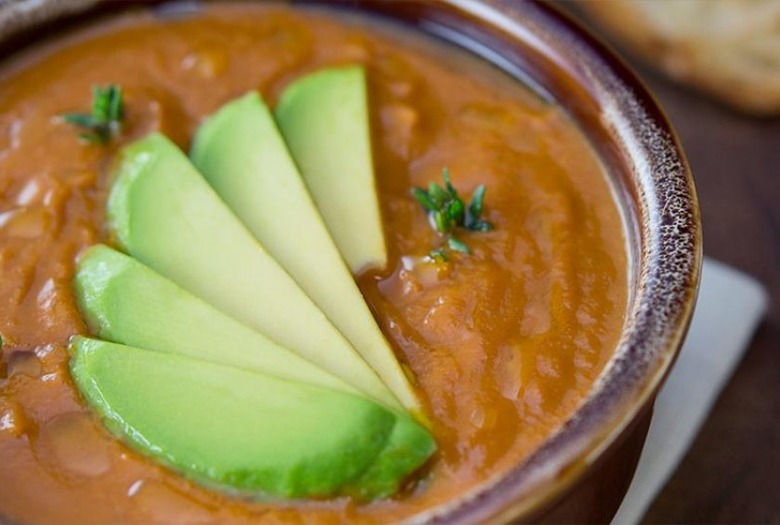 Creamy Avocado Tomato Soup