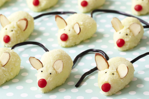 2. Christmas Mice Cookies