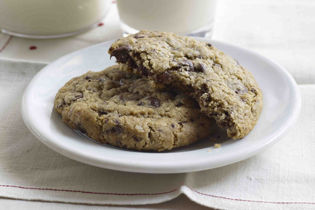 3. Milk & Cookies Bakery Classic Chocolate Chip Cookies