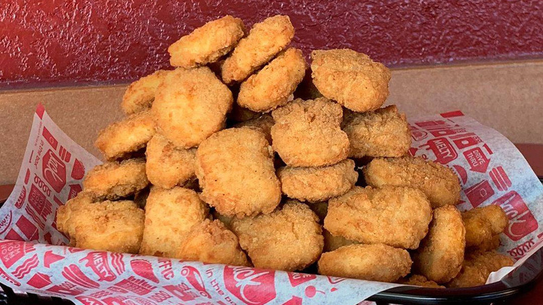 basket of fried chicken nuggets