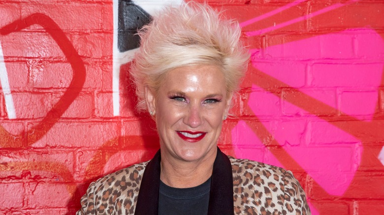 Anne Burrell