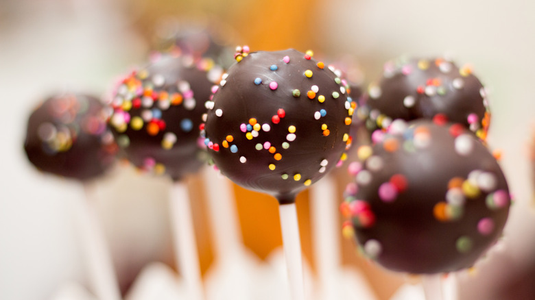 Chocolate dessert pops with sprinkles 