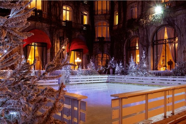 Skating Rink at Hôtel Plaza Athénée (Paris)