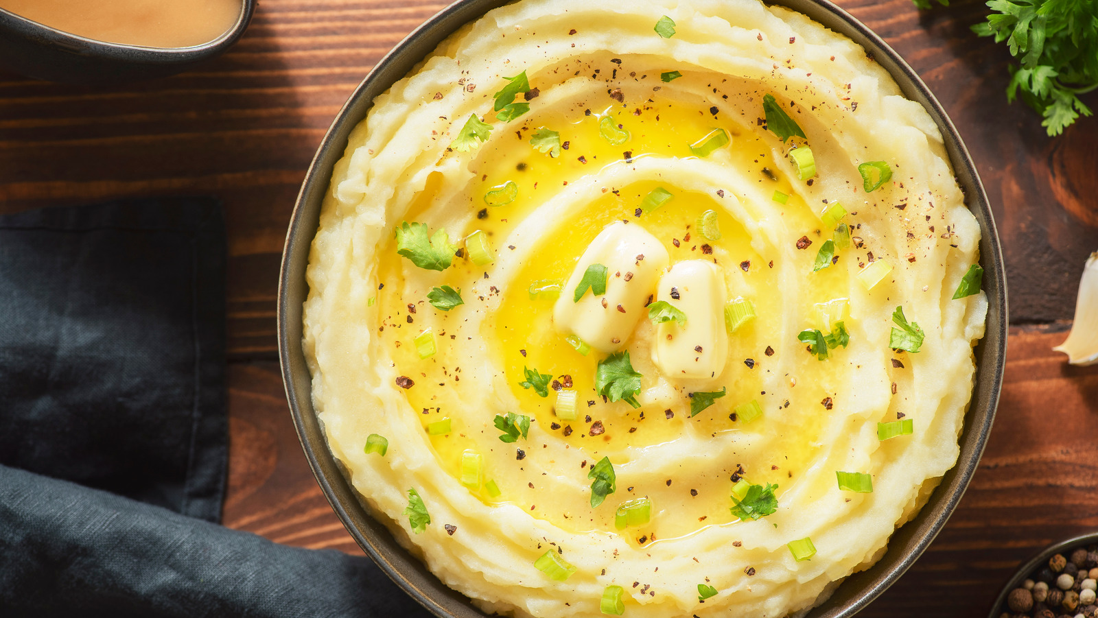 12 Ingredients To Boost The Texture Of Mashed Potatoes 