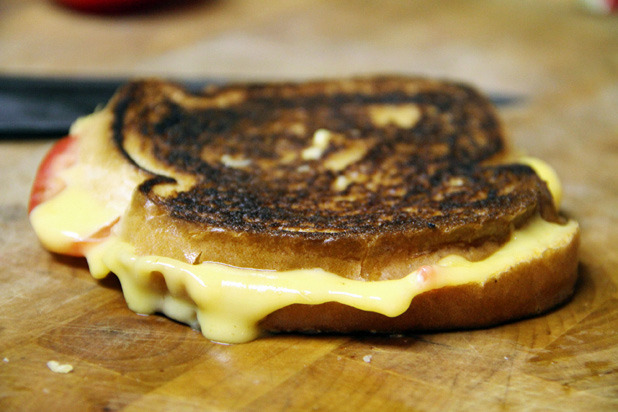 Classic Grilled Cheese and Tomato