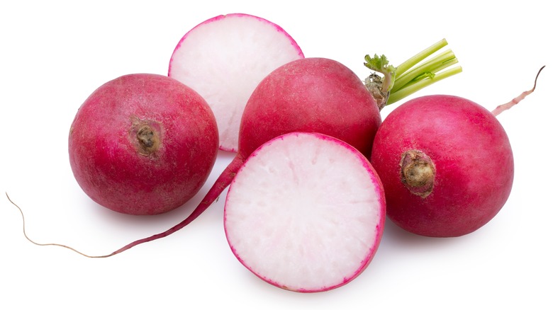 Radishes, whole and sliced