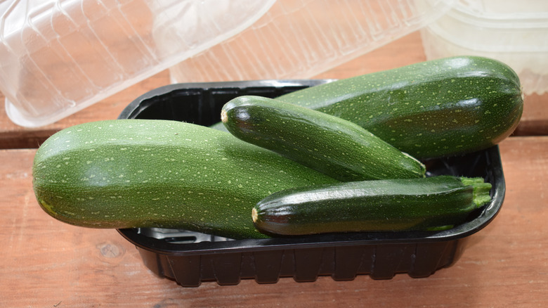 large and small zucchini