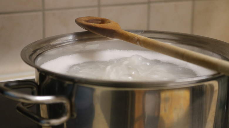 Pot of water boiling