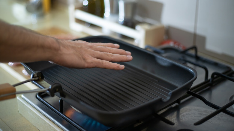 Preheating nonstick grill pan