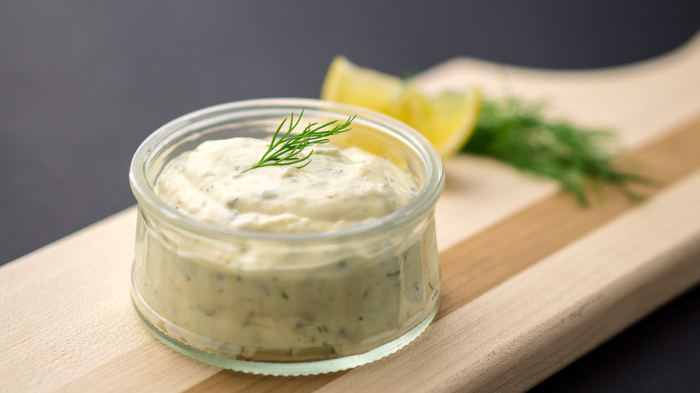 Tartar sauce in a dish