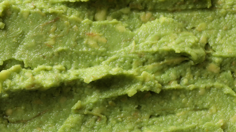 guacamole texture