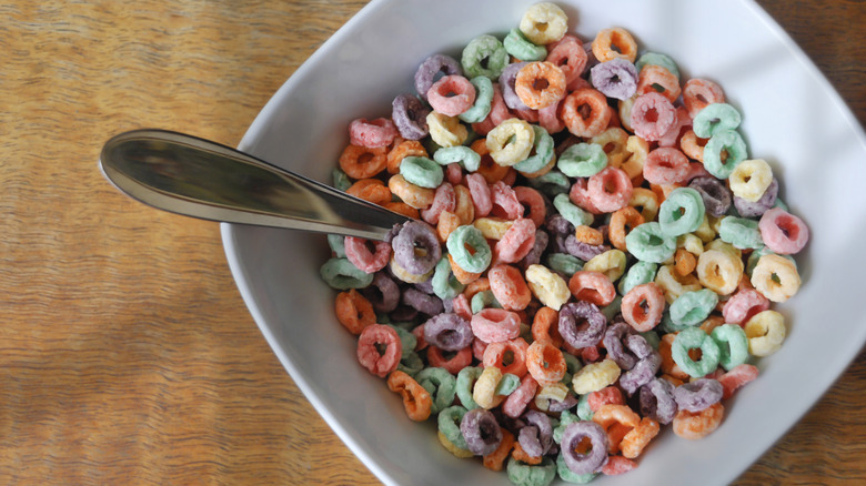 bowl of froot loops