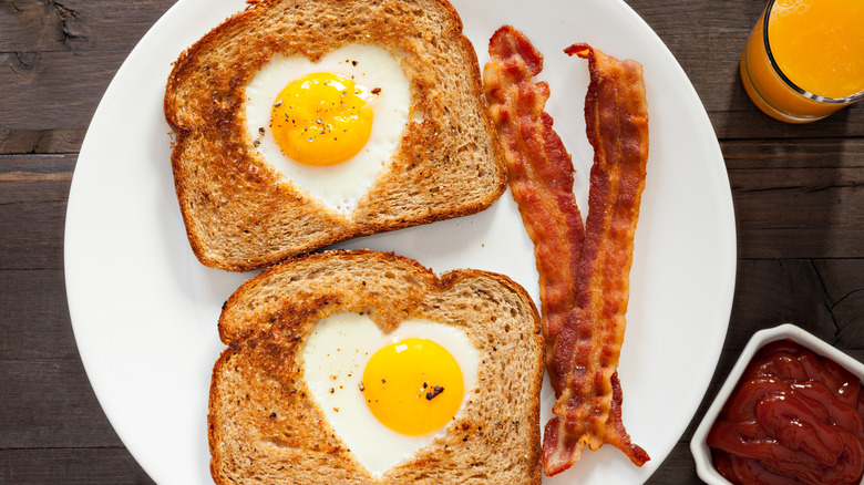 Egg in a hole breakfast plate