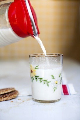 Make at Home: Almond Milk