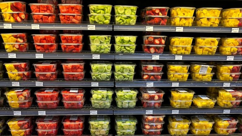 sliced grocery produce in conainers