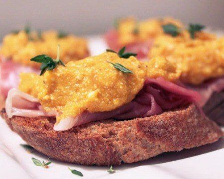 Pumpkin and Prosciutto Crostini