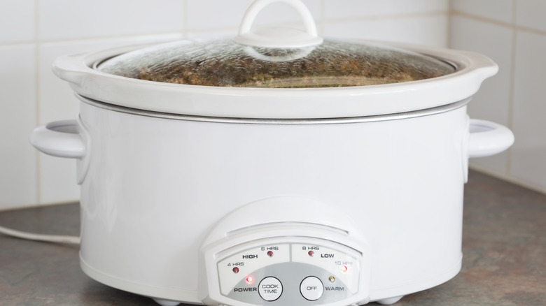 medium crock pot in use