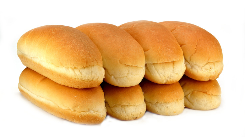 Hot dog buns pack of 8