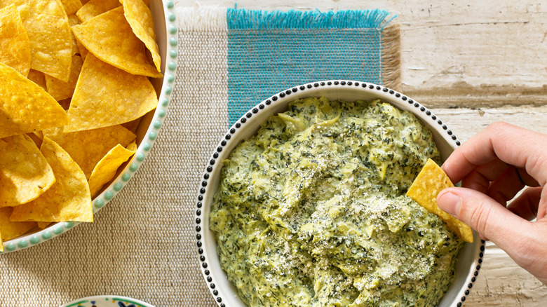 spinach dip with tortilla chips
