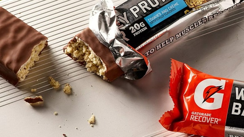 Open Gatorade protein bars