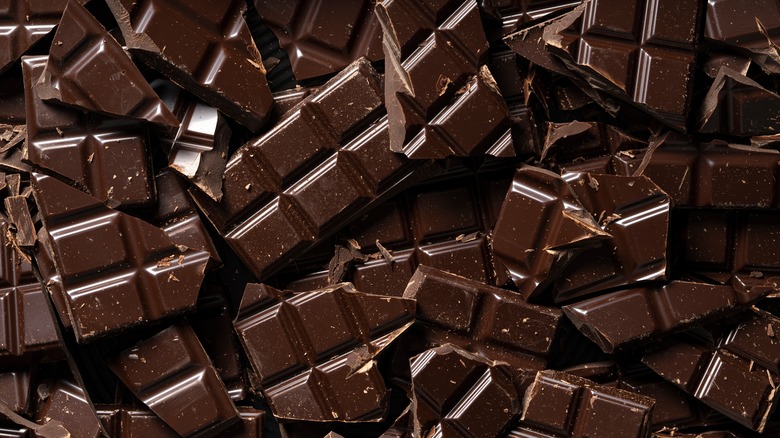 dark chocolate bars