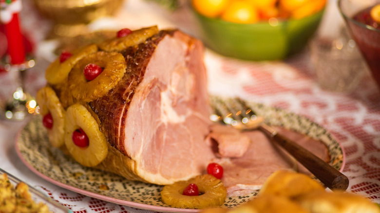 Ham with pineapple glaze