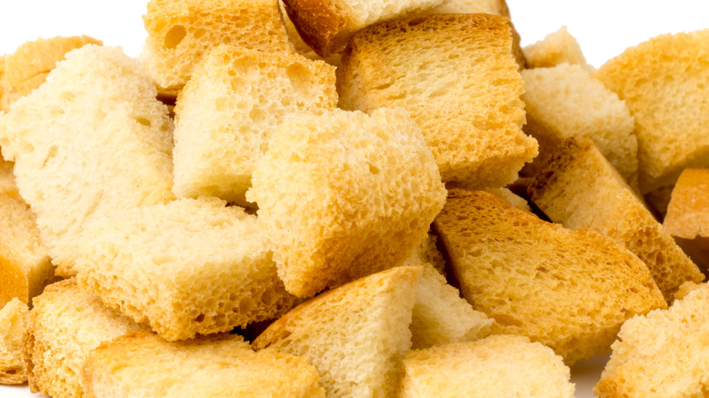 Cornbread croutons