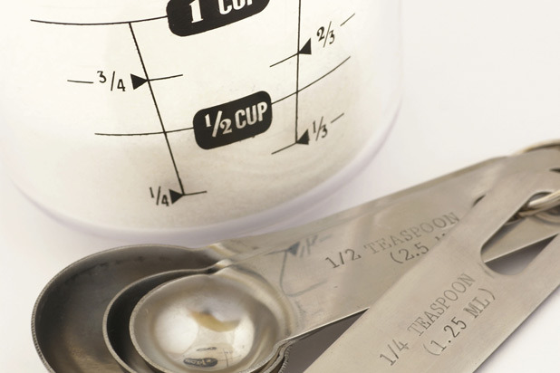 Using Dry and Liquid Measuring Cups Interchangeably