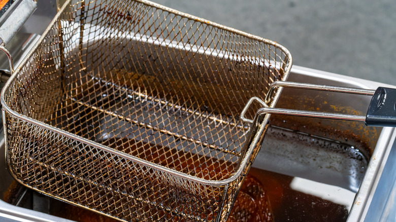 Commercial deep fryer with used oil