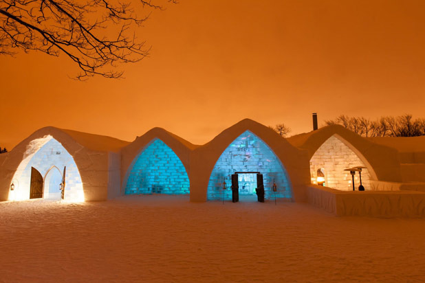 Hôtel de Glace — Canada