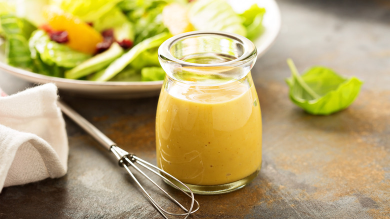 Homemade salad dressing