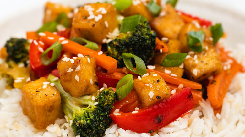 Vegan tofu stir-fry