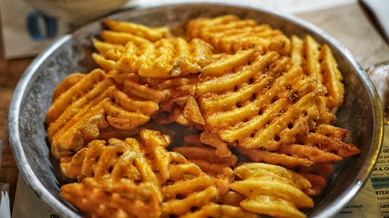 Waffle fries