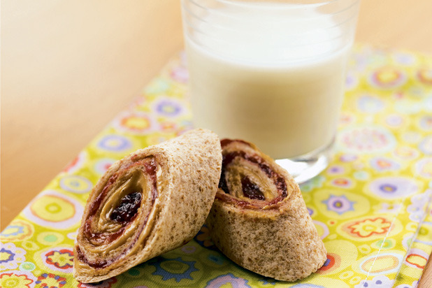 Tuesday Lunch: PB&J Spirals