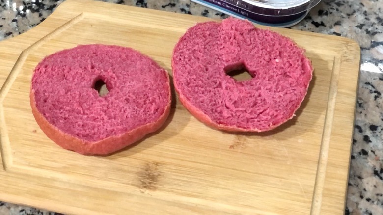 Beet bagels