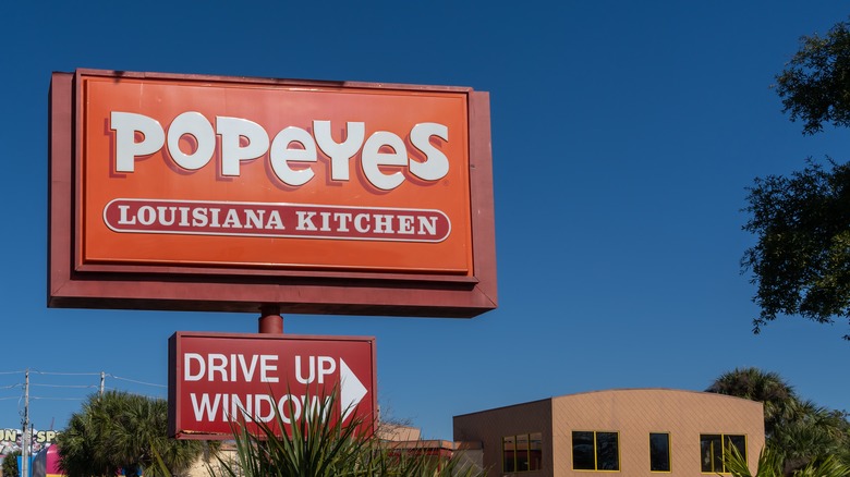 Popeyes restaurant sign