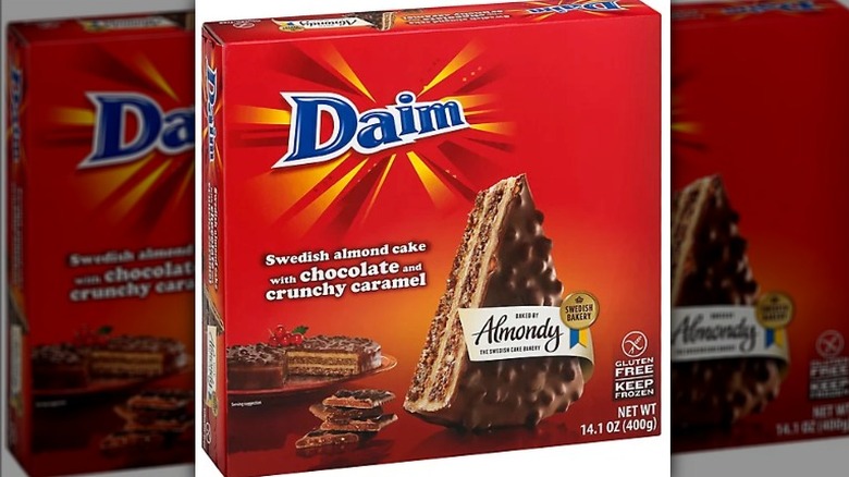 Almondy Chocolate cake with Daim