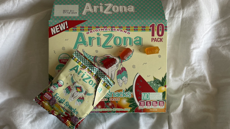 Arizona brand fruit snacks package