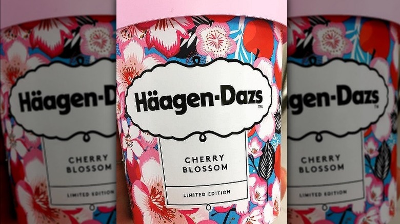 Cherry Blossom Häagen Dazs