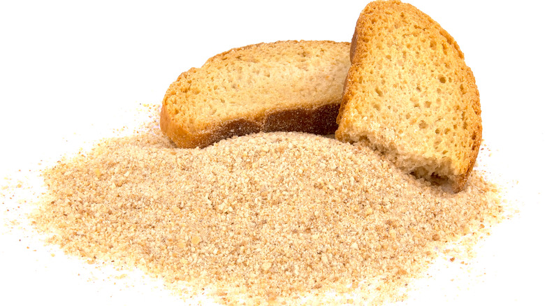 Bread pieces and breadcrumbs