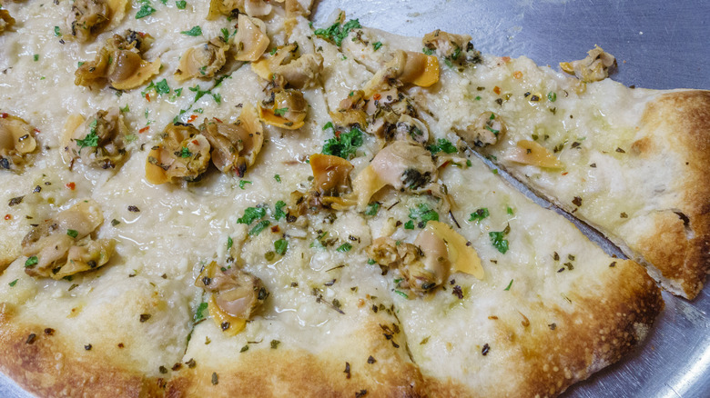 White clam pizza