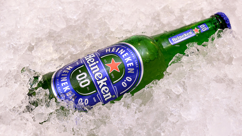 Heineken 0.0 bottle on ice