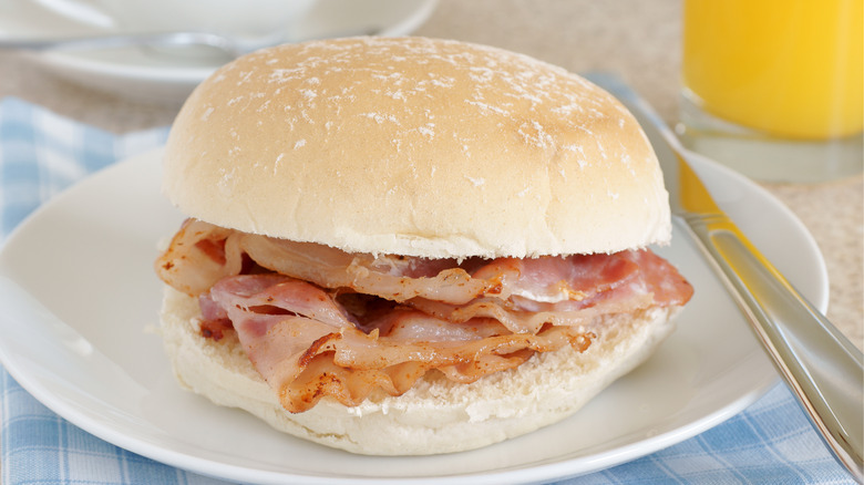 British breakfast bap