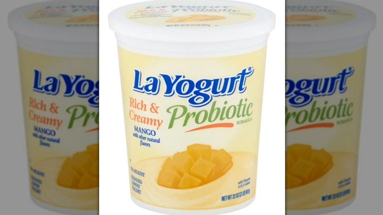 la yogurt blended mango flavor